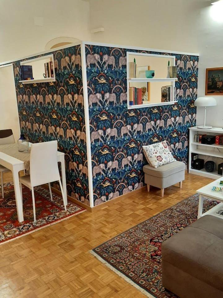 Apartamento Charming Loft In Piazza Di Spagna Roma Exterior foto